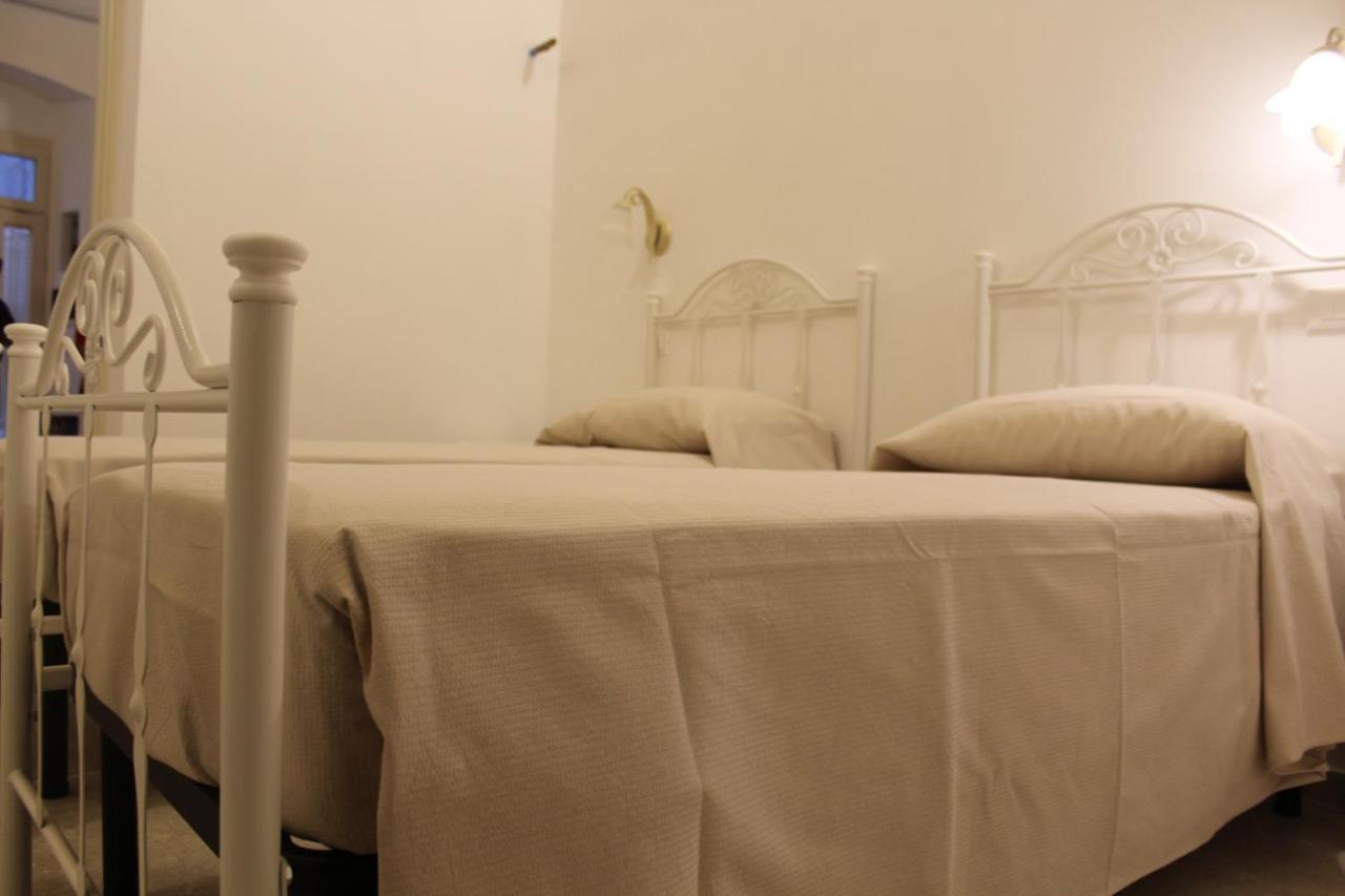 B&B Ilenia Ориа Екстериор снимка
