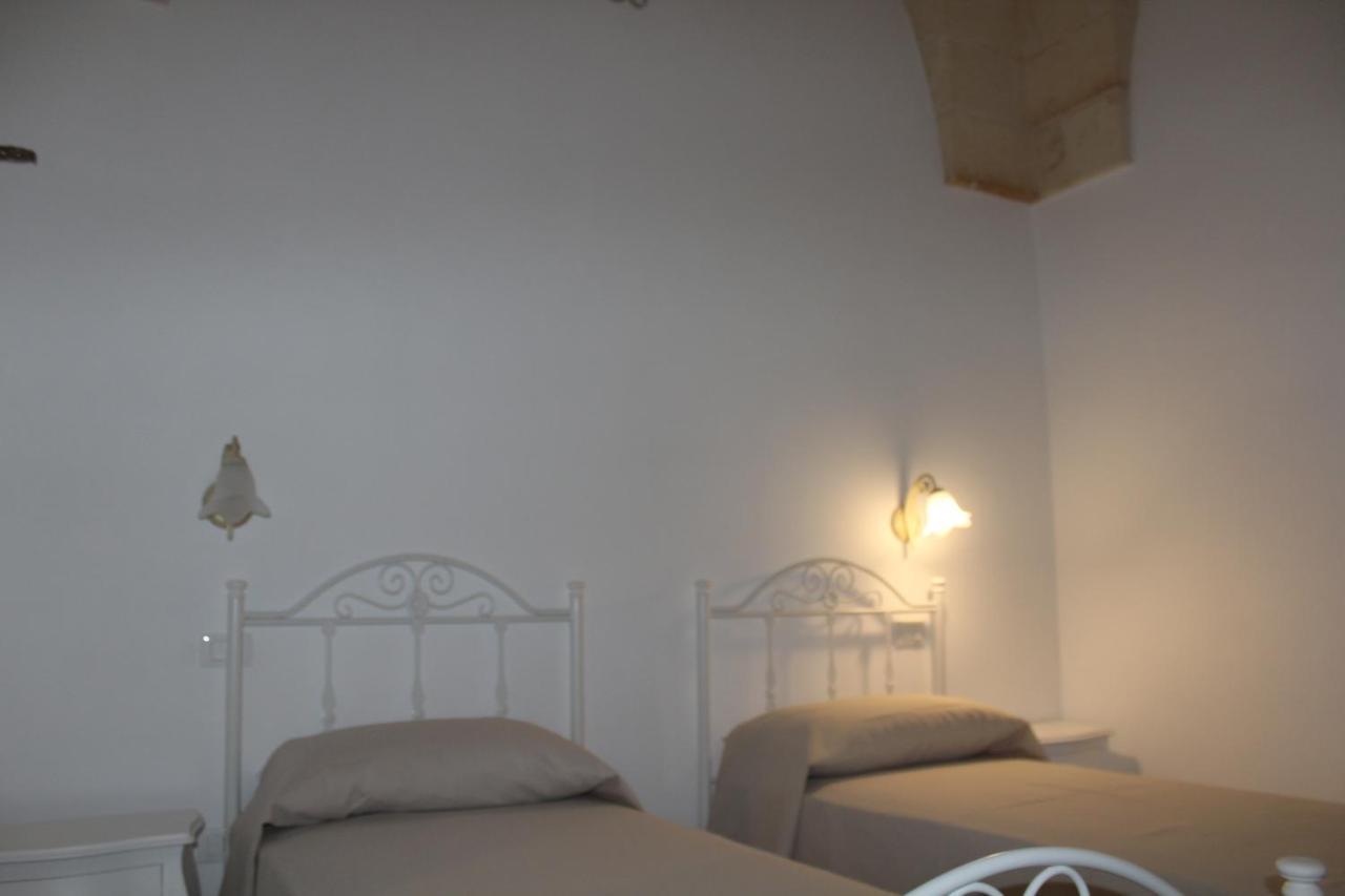 B&B Ilenia Ориа Екстериор снимка